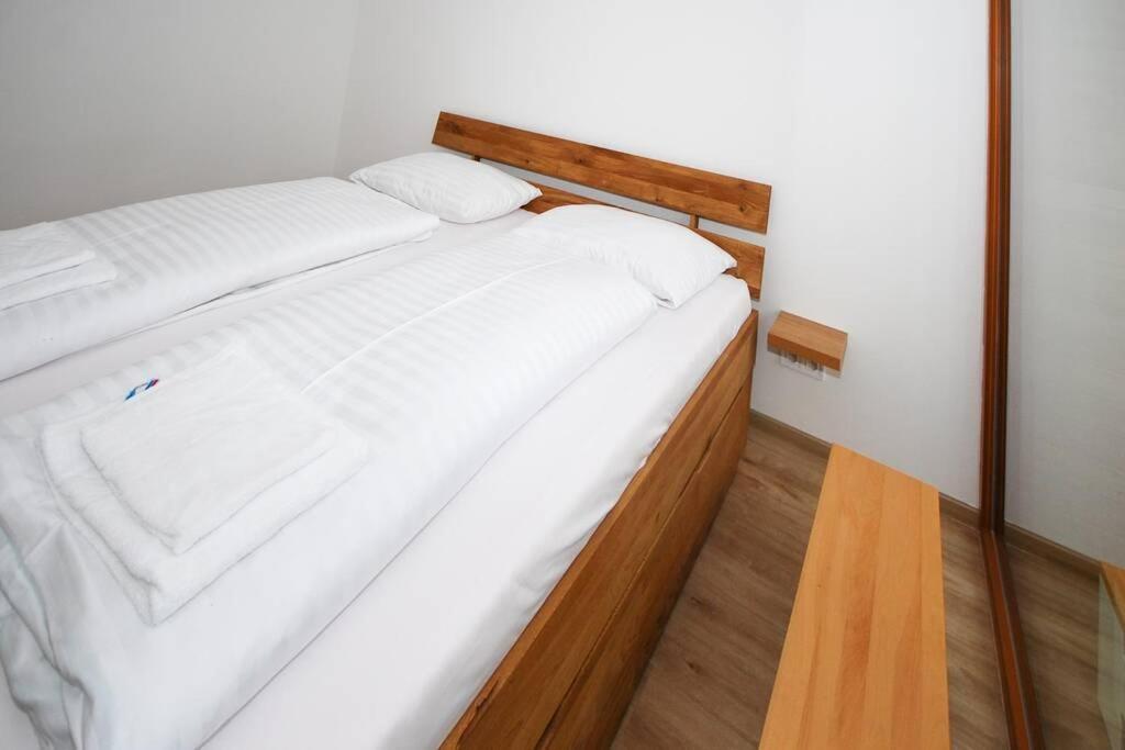 ליפנו נאד וויטאבו Lipnoport Lakeside Apartment מראה חיצוני תמונה
